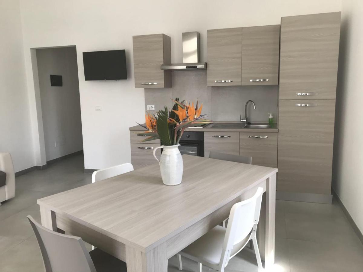 Scogliera Apartments アヴォラ エクステリア 写真